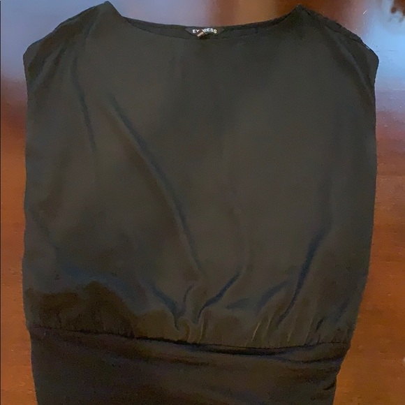 Express Ruched Back Detail Top - Picture 2 of 2